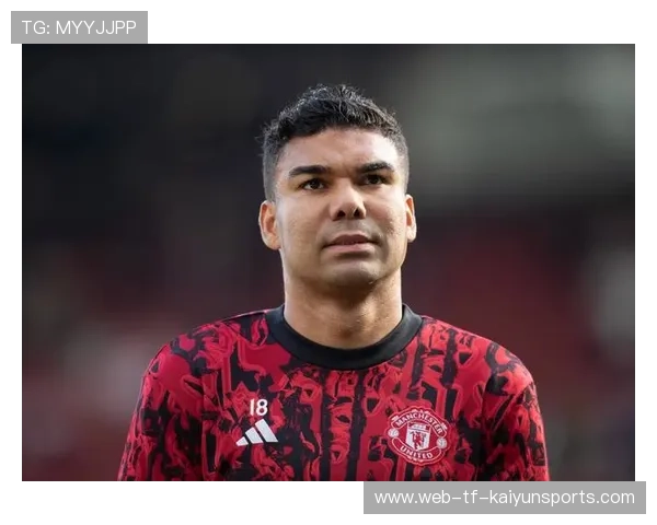 曼联踢出了老派英式味道，那种拼劲又回来了，曼联老将比赛